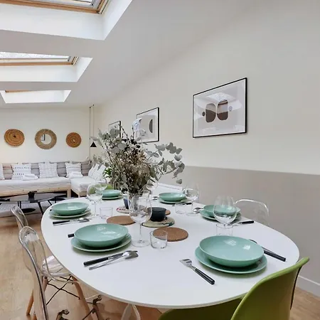 Amazing 2br6p - Sacre Coeur Daire